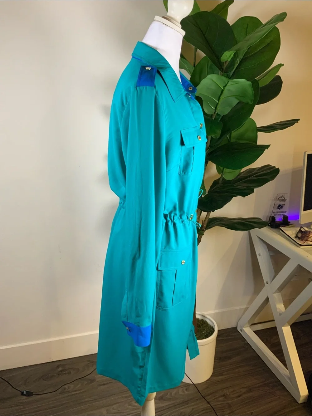 Calvin Klein versatile turquoise
